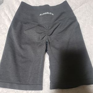 Alphalete amplify biker shorts